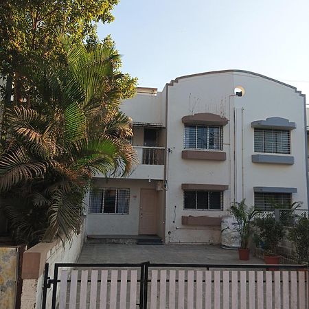 Swanky Sojourns Homestay 2Bhk Kolhapur Ngoại thất bức ảnh