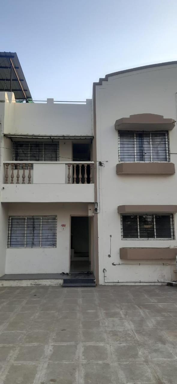 Swanky Sojourns Homestay 2Bhk Kolhapur Ngoại thất bức ảnh